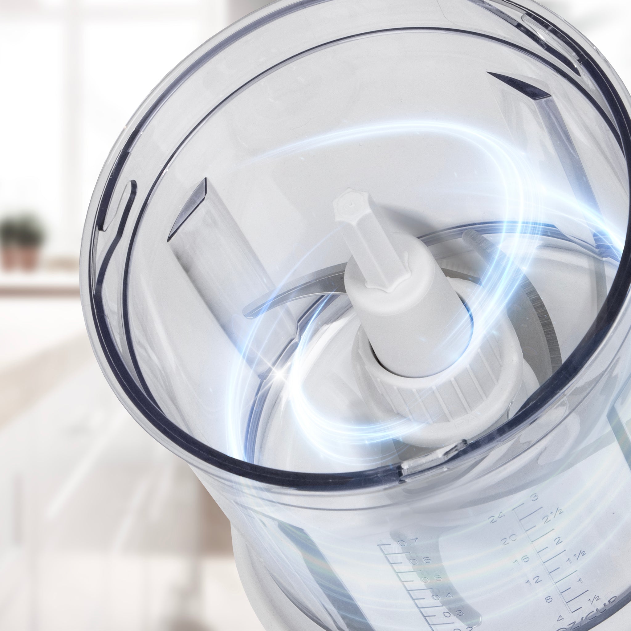 Duronic CHA57W Bol mélangeur pour mini hachoir électrique Duronic CH57 Récipient avec couvercle pour hachoir Capacité de hachage 700 ml Permet de conserver les aliments hachés au frais