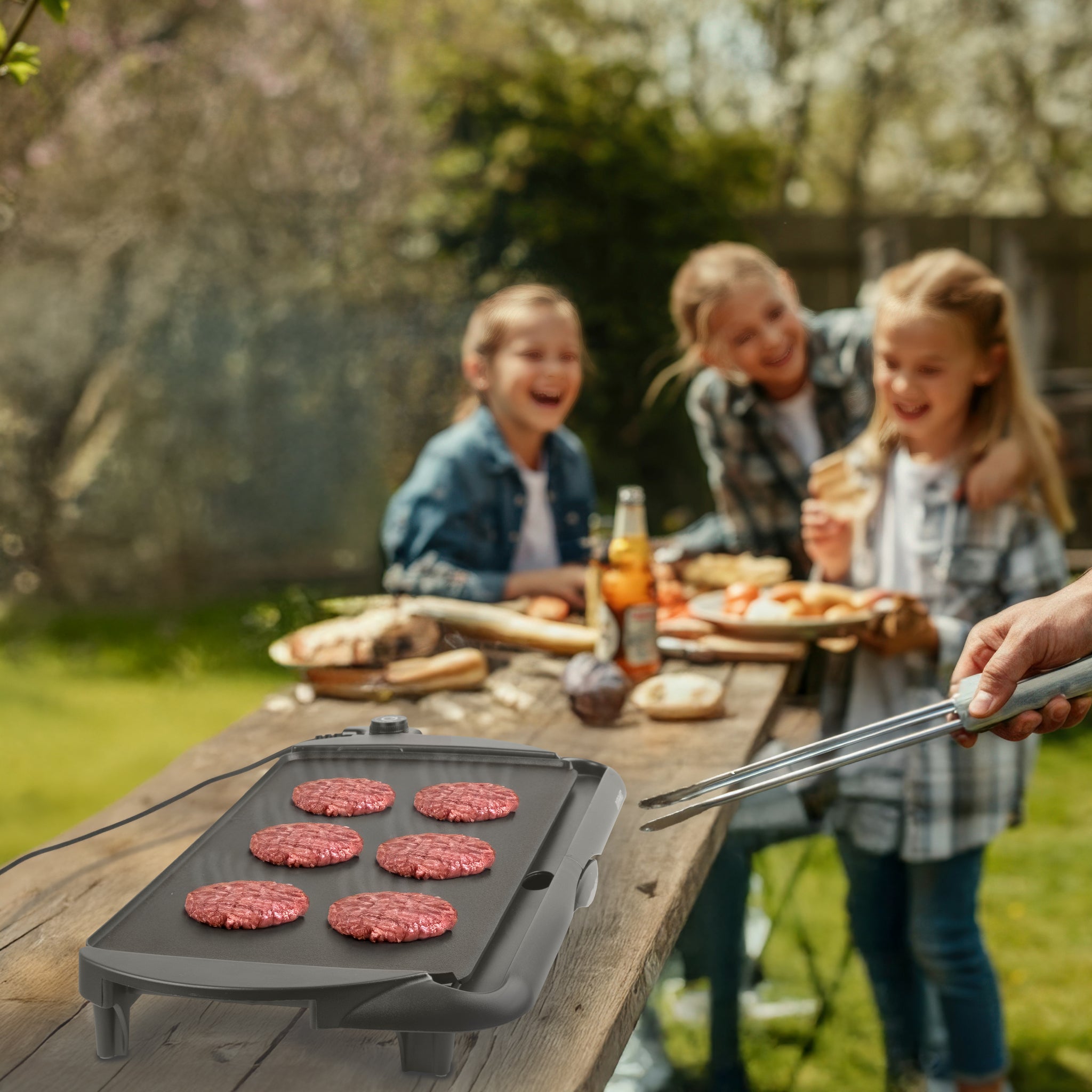 Duronic GP20 Plancha électrique antiadhésive XL 6 à 8 personnes 2000W 52 x 27 cm avec thermostat et bac à jus amovible Cuisson sans ajout de matière grasse idéal pour soirée en famille et amis