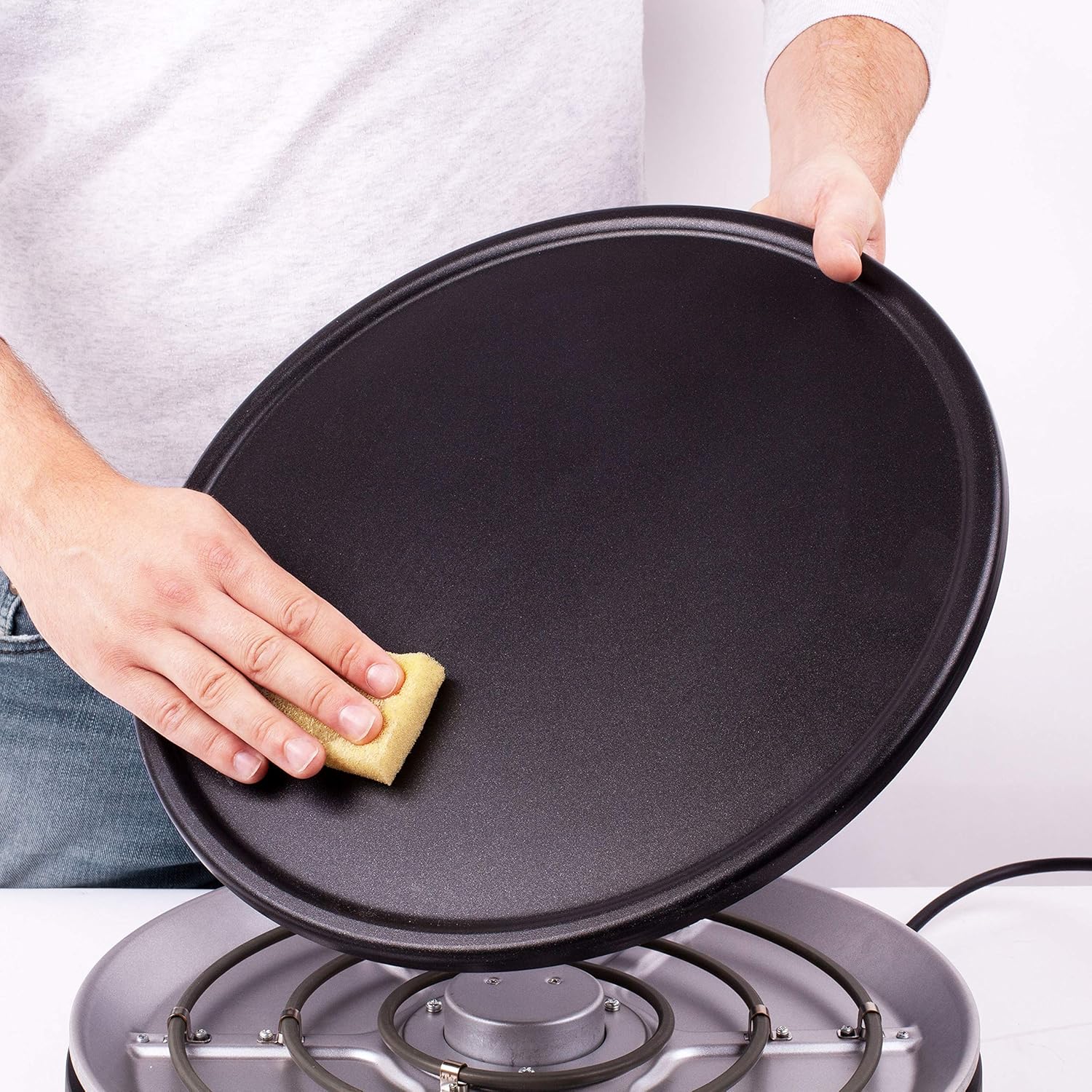 Duronic PM152 Crêpière électrique de 1500W 37 cm Plaque de cuisson antiadhésive et démontable Accessoires inclus Température ajustable Crêpes sucrées galettes salées et omelettes