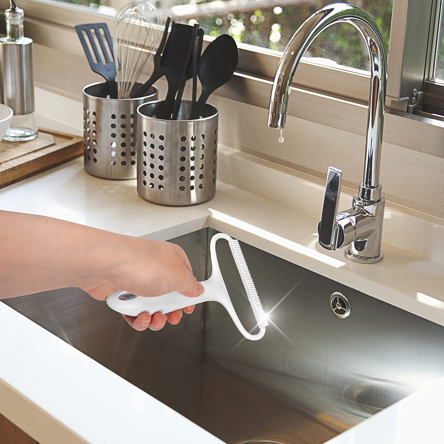 Duronic MFS1 Rasoir Anti-Bouloches Manuel Portable | 2 Fonctions | pour Vêtements Tissus Tapis | Enlève Les Poils d'animaux