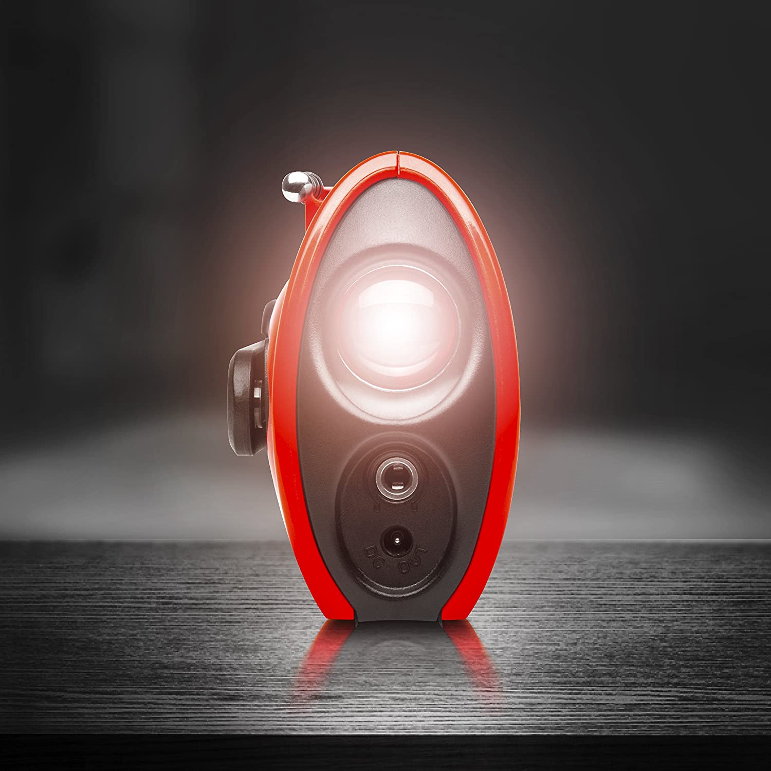 Duronic Ecohand Radio AM/FM à Dynamo avec Lampe Torche - Ne nécessite Aucune Pile - Idéal pour Camping, randonnées, Jardin, Bricolage